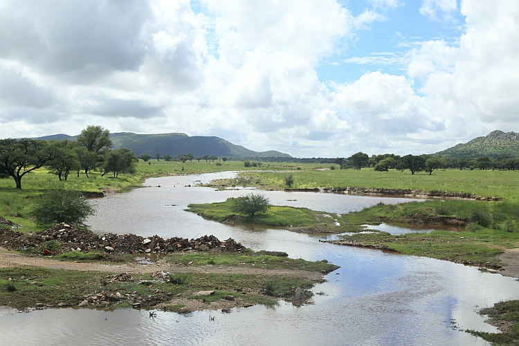 _17C0831 Unusual amounts of water.JPG